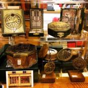 Cadrans solaires / Boussoles / Astrolabes
